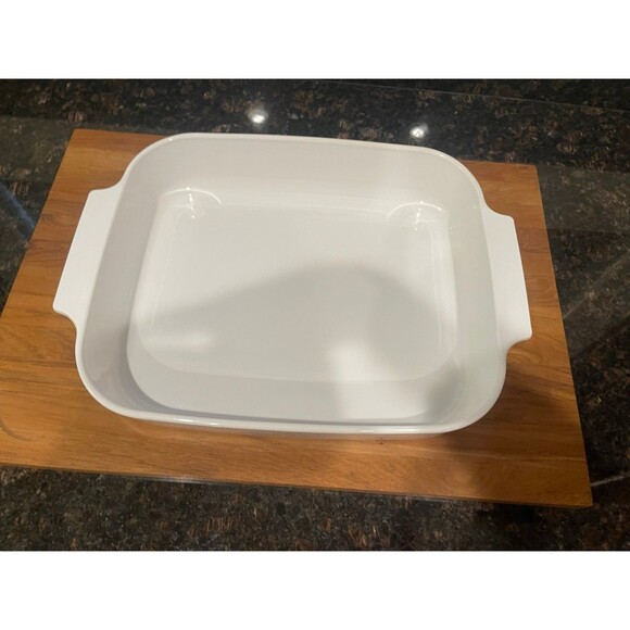 Vintage CorningWare country Basket large roaster casserole - Picture 3 of 7